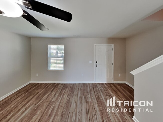 4623 Sweet Bulb Ln in Winston-Salem, NC - Building Photo - Building Photo