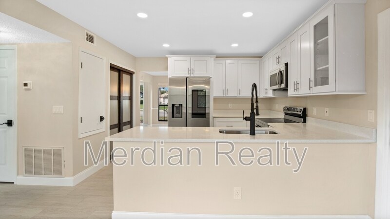 7972 Snowberry Cir in Orlando, FL - Building Photo