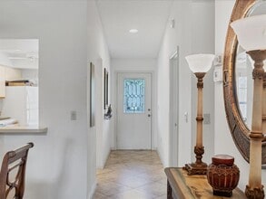 4440 Weybridge St in Sarasota, FL - Building Photo - Building Photo