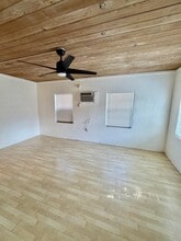 1101 N Federal Hwy in Lake Worth Beach, FL - Building Photo - Building Photo