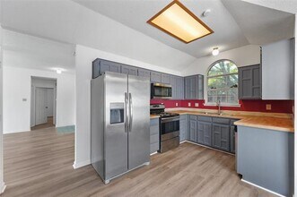 2600 Waterloo Ln in Mesquite, TX - Building Photo - Building Photo