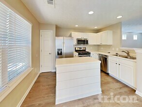 220 Oak Grove Way in Acworth, GA - Building Photo - Building Photo