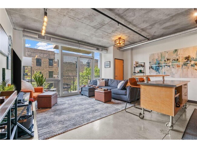 property at 730 N 4th St