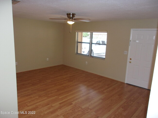 3074 Sea Gate Cir in Merritt Island, FL - Building Photo - Building Photo