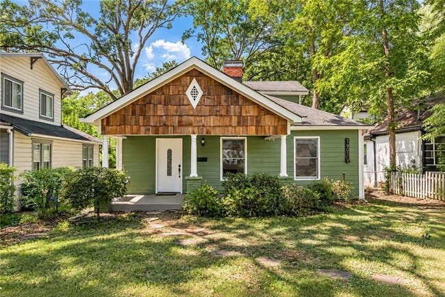 property at 1801 Evans Dr SW