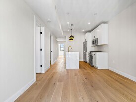 46 Woodward St, Unit 3 in Boston, MA - Building Photo