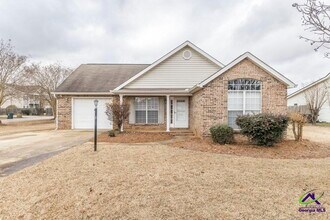 462 Falkirk Dr in Warner Robins, GA - Building Photo - Building Photo