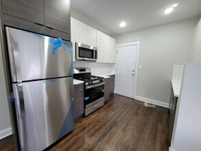 5058.5 N Wolcott Ave in Chicago, IL - Building Photo - Building Photo