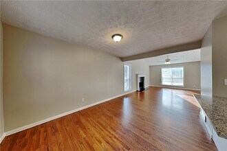 1067 Athena Ct in Acworth, GA - Building Photo - Building Photo