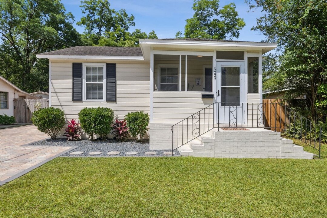 1240 Rensselaer Ave in Jacksonville, FL - Building Photo