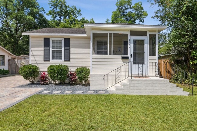 property at 1240 Rensselaer Ave