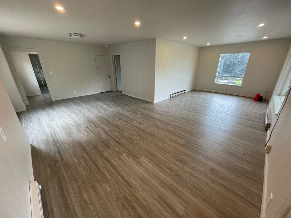 117 W Augusta Ave in Spokane, WA - Building Photo