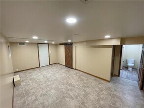 109 Linden St in Glenshaw, PA - Building Photo - Building Photo
