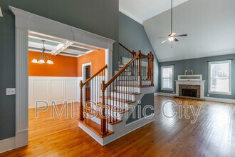 8802 Mckenzie Farm Dr in Ooltewah, TN - Building Photo - Building Photo