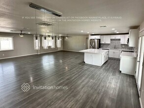 1705 W Thunderbird Rd in Phoenix, AZ - Building Photo - Building Photo