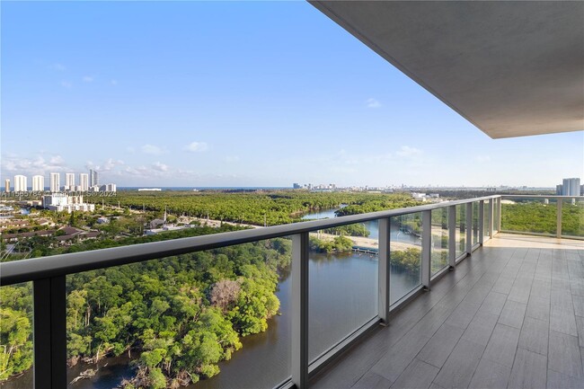 property at 16385 Biscayne Blvd