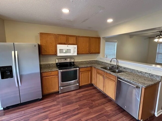 property at 552 Tribune Dr