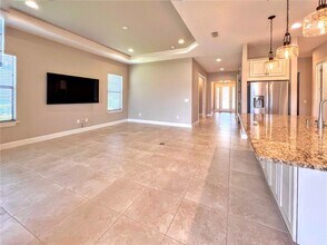 5664 Cantucci St in Nokomis, FL - Building Photo - Building Photo
