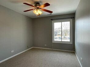 4400 W Euclid Ave in Rolling Meadows, IL - Building Photo - Building Photo