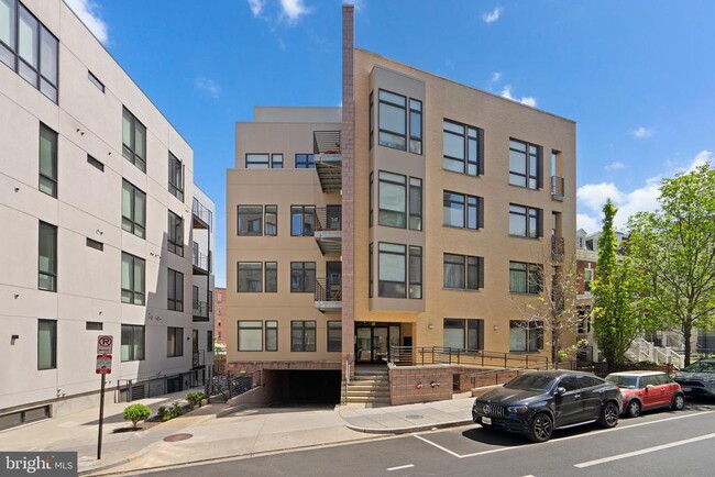 property at 3035 15th St NW