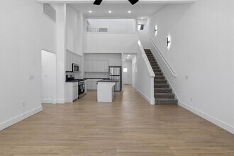 717 Sun Meadows Loop in Centerton, AR - Building Photo - Building Photo