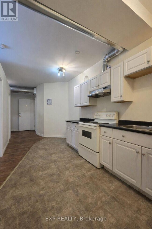 88 Colborne St in Brantford, ON - Building Photo - Building Photo