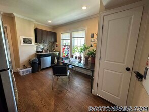 2973 Washington St, Unit 3 in Boston, MA - Building Photo - Building Photo