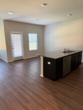 3109 Mesa Dr in Longview, TX - Building Photo - Building Photo