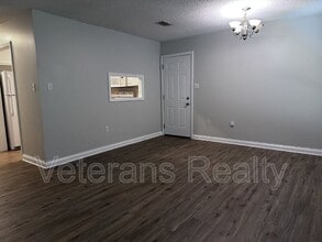 200 Commerce St in Gulfport, MS - Building Photo - Building Photo