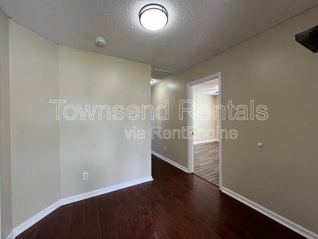 813 Nighthawk Pl in Fayetteville, NC - Building Photo - Building Photo