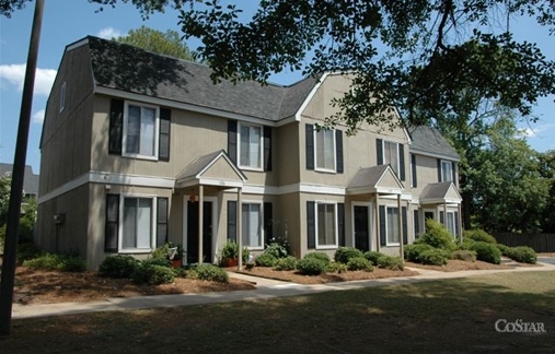 Greystone at Creekwood in Leesburg, GA - Building Photo - Building Photo