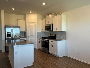 118 Isaac Millsaps Trl in Bastrop, TX - Building Photo - Building Photo