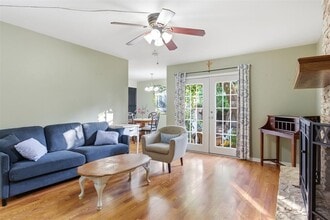 105 Norwood Dr in Georgetown, TX - Building Photo - Building Photo