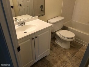 2796 S University Dr in Davie, FL - Building Photo - Building Photo