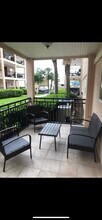 210-211 11th Ave N in Jacksonville Beach, FL - Building Photo - Building Photo