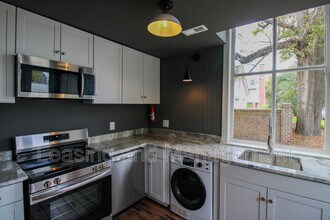 419 Whilden St in Mount Pleasant, SC - Foto de edificio - Building Photo