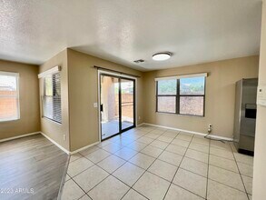 3949 S Illinois St in Chandler, AZ - Building Photo - Building Photo