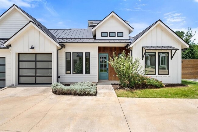 4020 Valley View Rd in Austin, TX - Building Photo - Building Photo