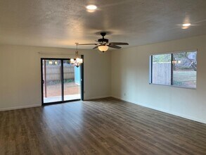 35 Yucca Dr in Sedona, AZ - Building Photo - Building Photo