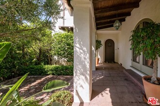 1539 Ensley Ave in Los Angeles, CA - Building Photo - Building Photo
