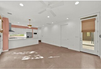 203 E 46th St in Austin, TX - Building Photo - Building Photo