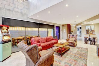 322 Hendricks Is, Unit 3 in Fort Lauderdale, FL - Foto de edificio - Building Photo