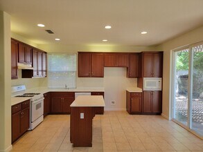 361 Unity Cir in Sacramento, CA - Building Photo - Building Photo