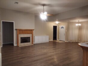 36044 Raleigh Dr in Denham Springs, LA - Building Photo - Building Photo