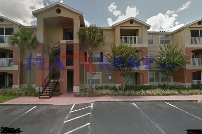 1919 Summer Club Dr in Oviedo, FL - Building Photo