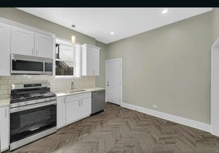 5626 S Wells St, Unit 1 in Chicago, IL - Building Photo - Building Photo