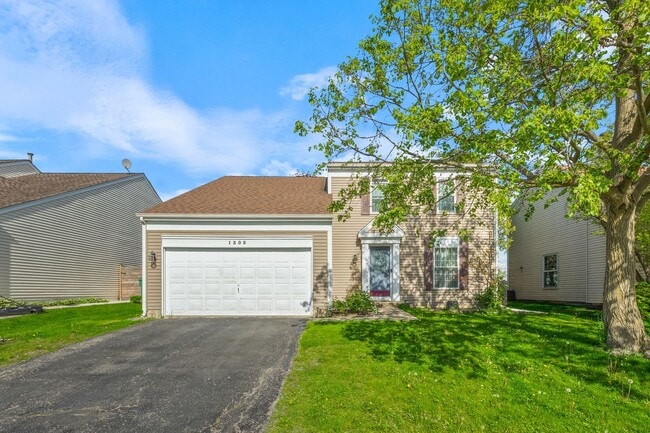 property at 1305 S Paddock Dr