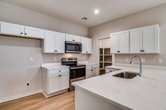 143 Gowen St in Goddard, KS - Building Photo - Building Photo