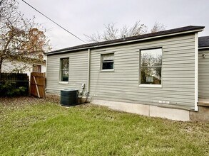 3304 Daughtrey Ave in Waco, TX - Building Photo - Building Photo