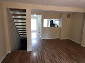 1324 E Spring Meadow Ct in Edgewood, MD - Building Photo - Building Photo